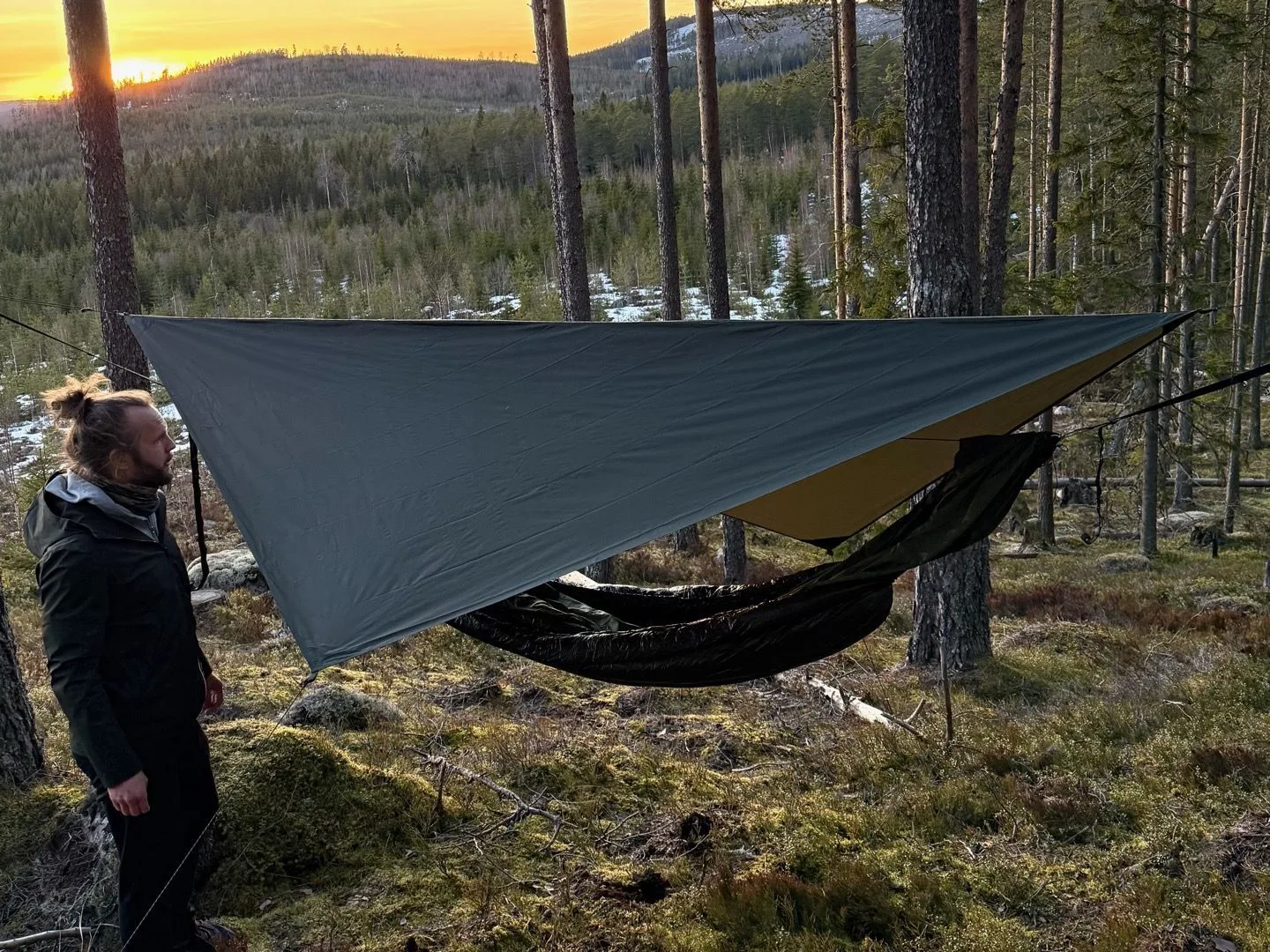 Momo Jord asymmetric tarp