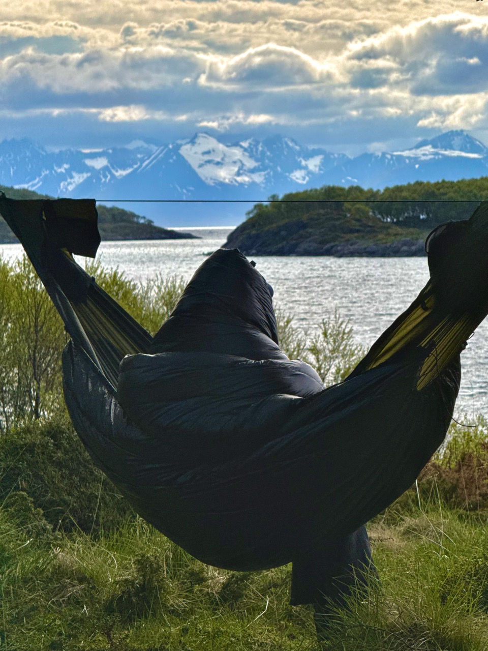Storage and comfort inside the Momo Jord Hammock